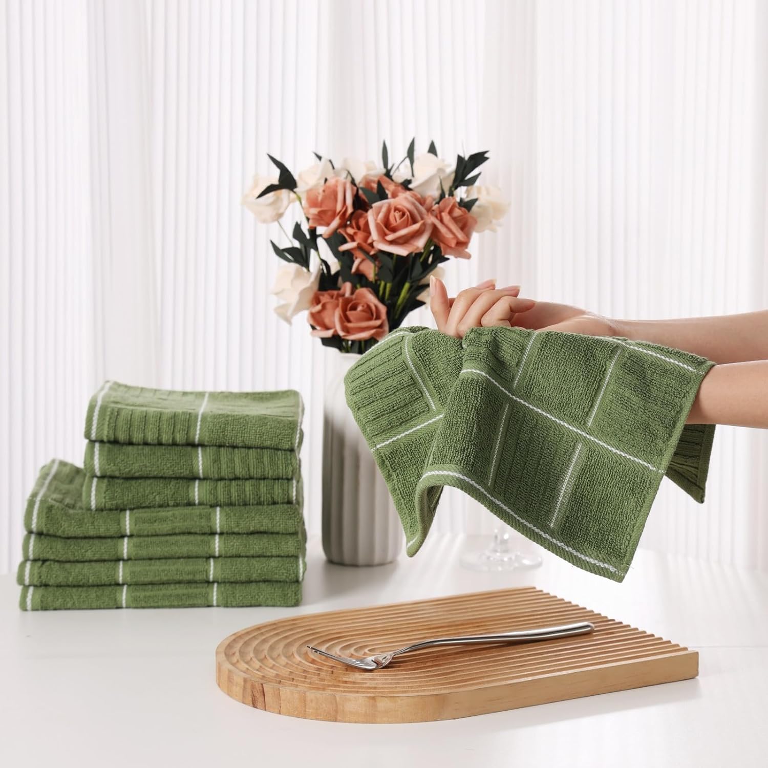 Glynniss Kitchen Towels and Dishcloths Set, Four Dish Towels 16x26 Inches, Four Absorbent Dish