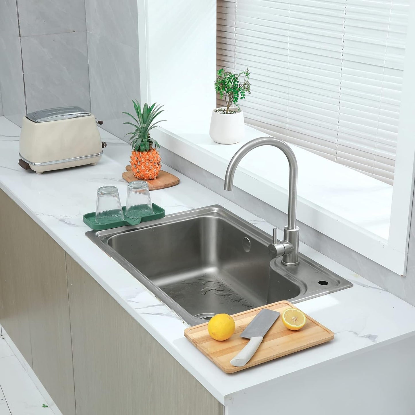 Silicone Bathroom Soap Dishes with Drain Spout-Bathroom and Kitchen Sink Organizer,Sponge
