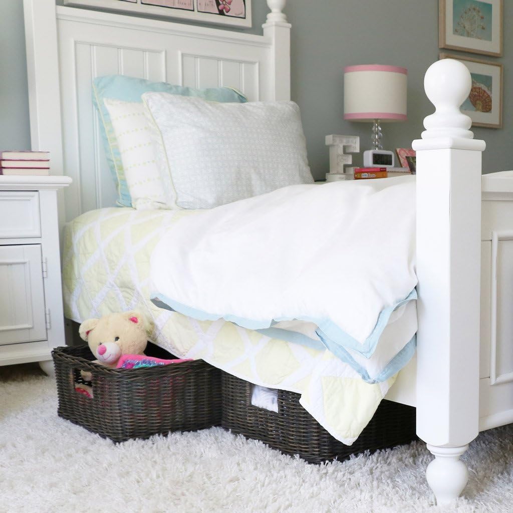 The Basket Lady Under The Bed/Basic Wicker Storage Basket, Medium, 20 in L x 14.5 in W x 6 in H