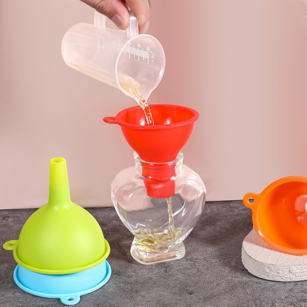 4 Pack Kitchen Silicone Funnel, 4 Colors Kitchen Funnel Set Wide Mouth Funnels for Filling Bottles