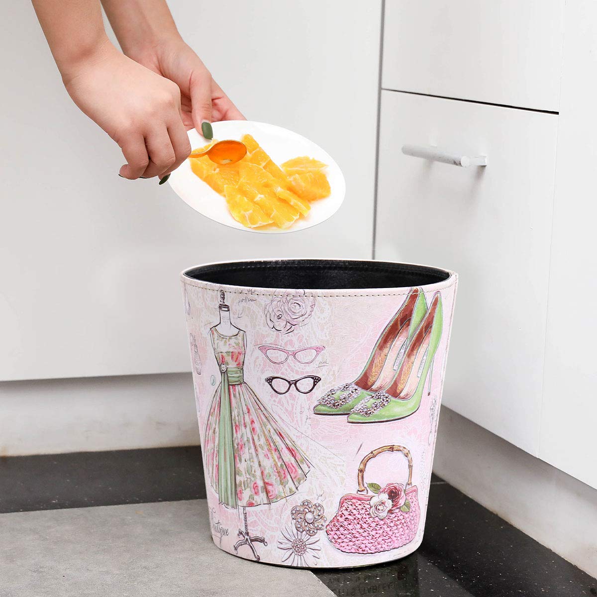 PU Leather Small Trash Can Wastebasket, Round Garbage Container Basket for Bathrooms, Laundry Room