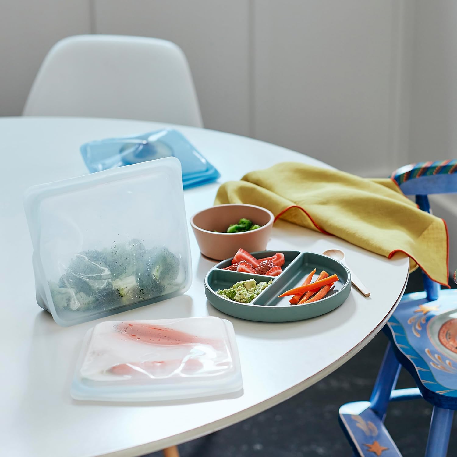 Stasher Premium Silicone Reusable Food Storage Stand-Up Mid Bag, Clear, Microwave, Sous Vide