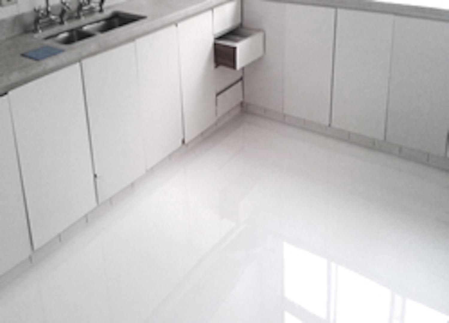 Coloredepoxies 10025 White Epoxy Resin Coating Made with Beautiful and Vibrant Pigments, 100%