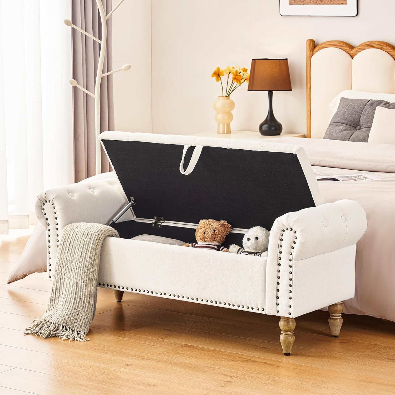 Furnimart Storage Bedroom Bench for End of Bed, Faux Linen Upholstered Storage Ottoman with Rolled