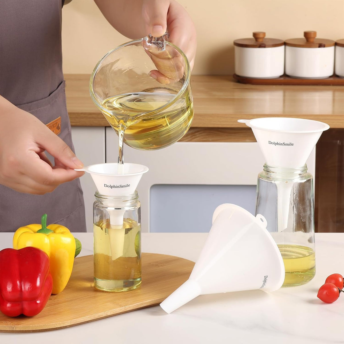 Plastic Kitchen Funnel Set of 3, Round Kitchen Funnels for Filling Bottles, Durable and