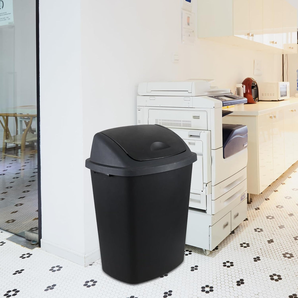18 Gallon /70 L Swing Lid Large Garbage Bins, 4-Pack, Commercial Grade Plastic Trash Cans for