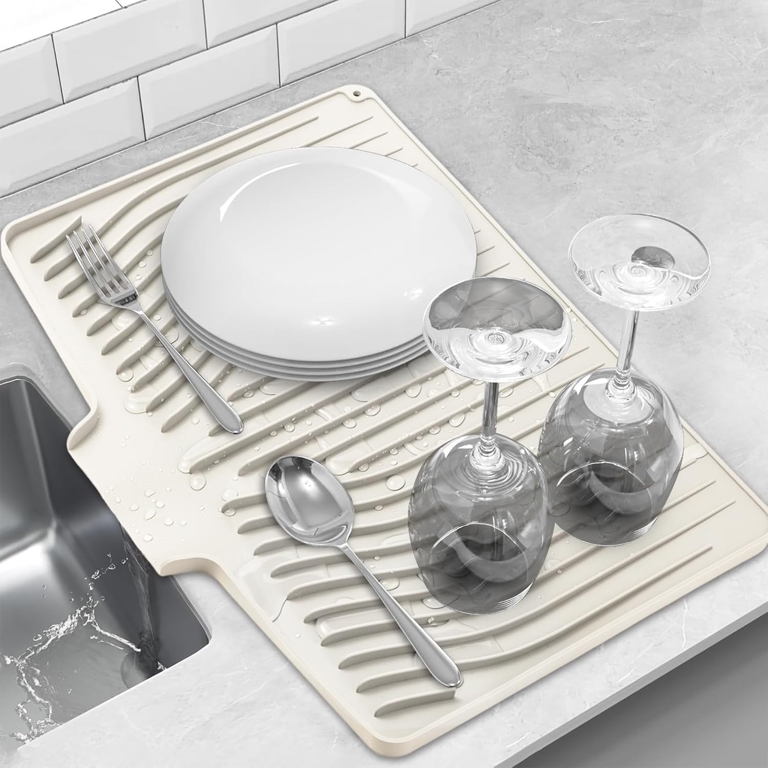 Silicone Dish Drying Mat for Kitchen Counter, Dish Drainer Mat, Non-Slip Drying Pad with Built-in