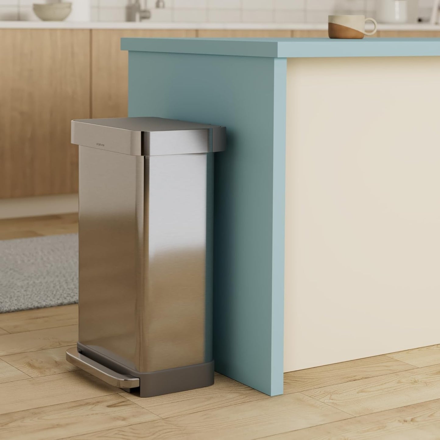 simplehuman 45 Liter / 12 Gallon Liter Rectangular Hands-Free Kitchen Step Trash Can with