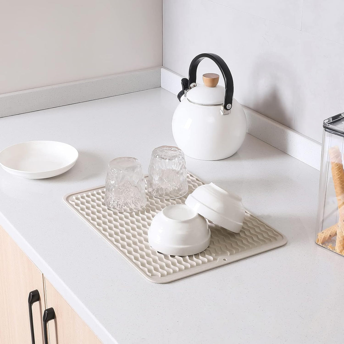 Silicone Dish Drying Mat for Multiple Usage,Easy clean,Eco-friendly,Heat-resistant Silicone Mat for