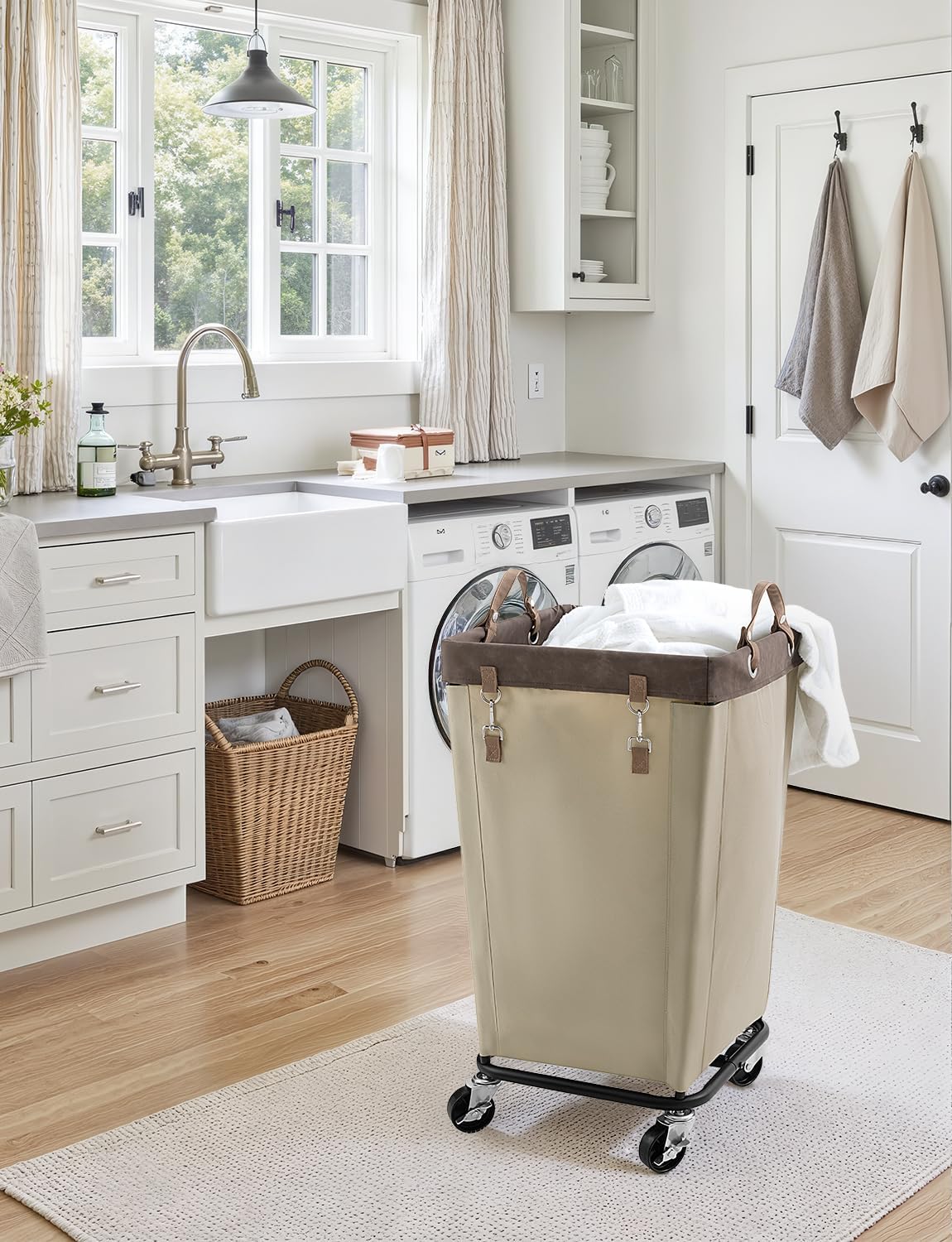 StorageWorks 160L Laundry Basket with Wheels, Large Rolling Hampers for Clothing Organizer, Dirty