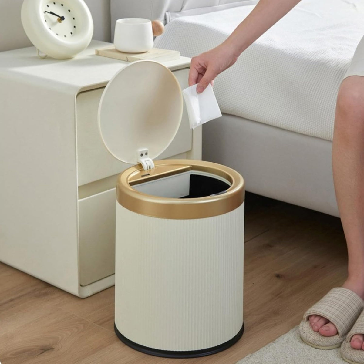 URALFA Automatic Motion Sensor Bathroom Trash Can with Lid, 10.5 Liter / 2.8 Gallon Touchless Trash