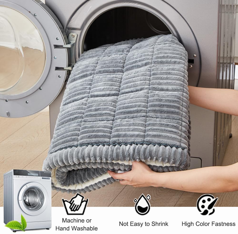 Couch Cover for Dogs Washable, Fuzzy Pet Couch Covers for 3 Cushion Sofa Pet Friendly, Non Slip