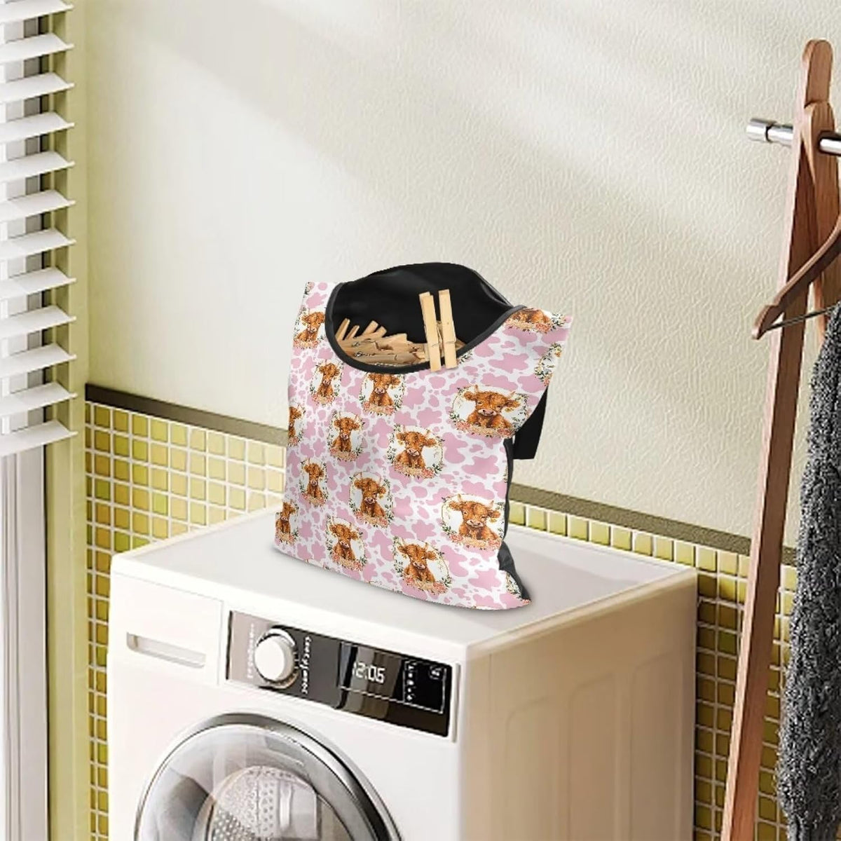 Cattle Clothespin Bags with Hanging Rope Pink Cow Print 14.5 x 12 Inch Summer Waterproof Laundry