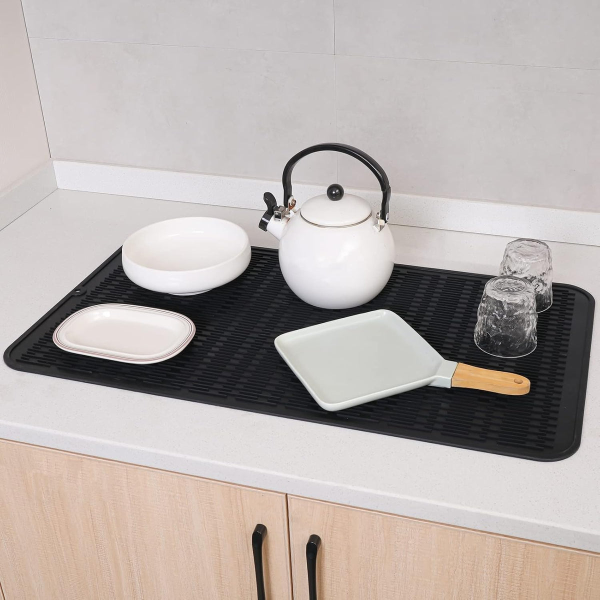 Silicone Dish Drying Mat for Multiple Usage,Easy clean,Eco-friendly,Heat-resistant Silicone Mat for