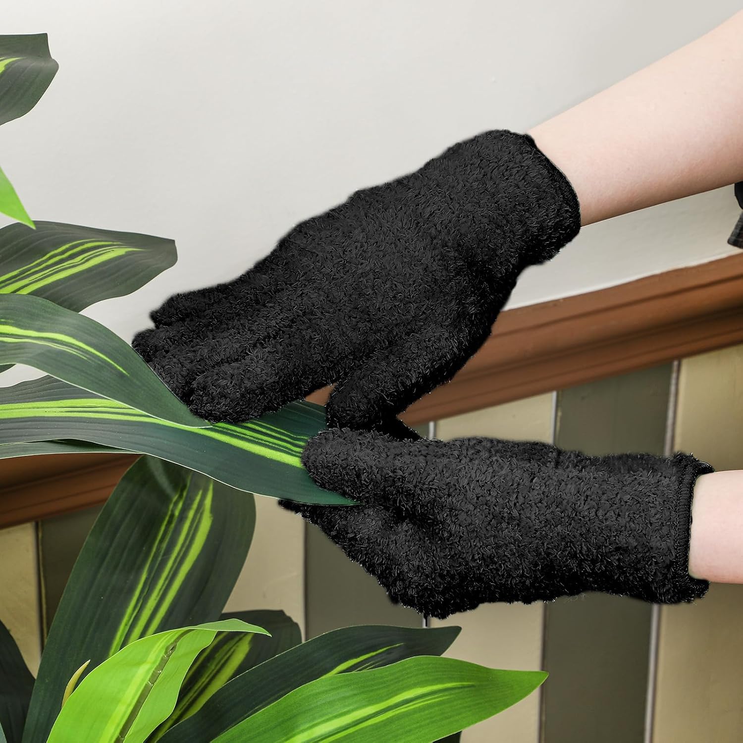 Patelai 3 Pairs Microfiber Plant Dusting Gloves Leaf Cleaning Gloves for Indoor Plants, Blinds