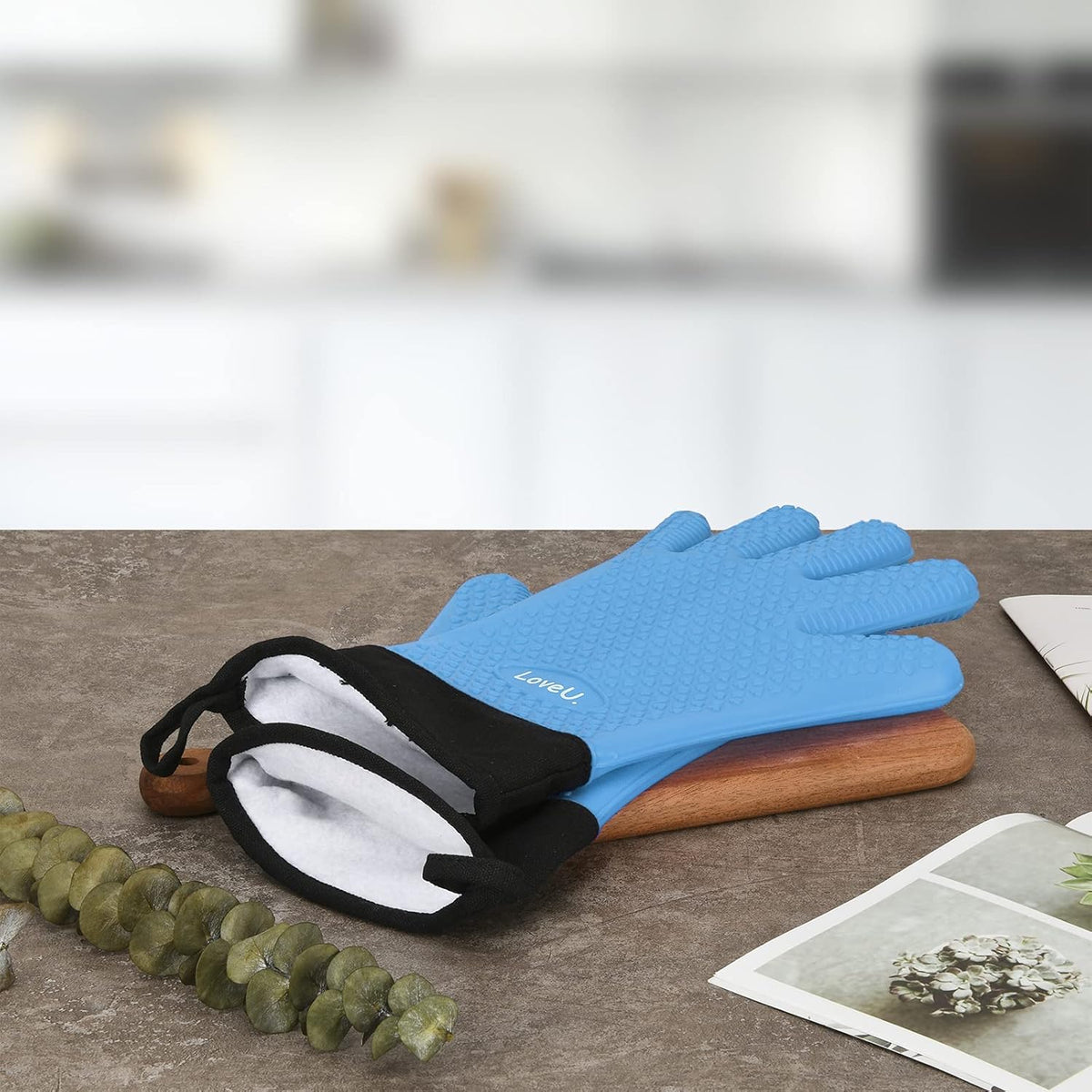 Kitchen Oven Gloves - Dual-Layer Heat Resistant Grilling Gloves, Silicone Oven Mitts with 5