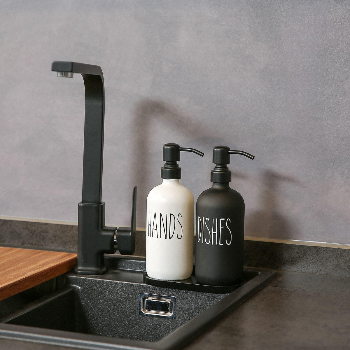 MOMEEMO Kitchen Soap Dispenser Set, Contains Dish and Hand Soap Dispenser, Suitable for Farmhouse