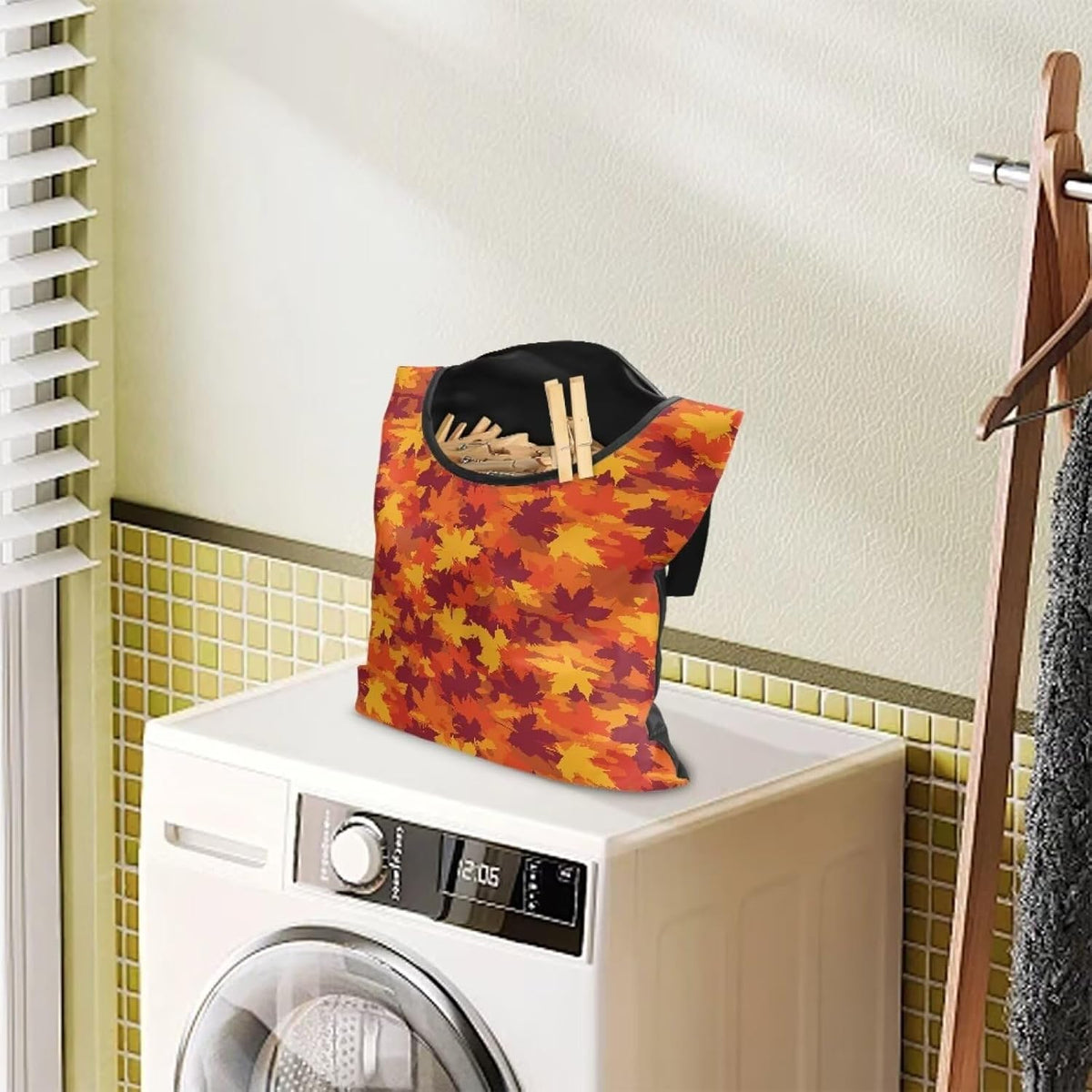 Maple Leaf Clothespin Storage Hanger Bags Beer Laundry Clothespin Bag, Clothespin Bag with a Large