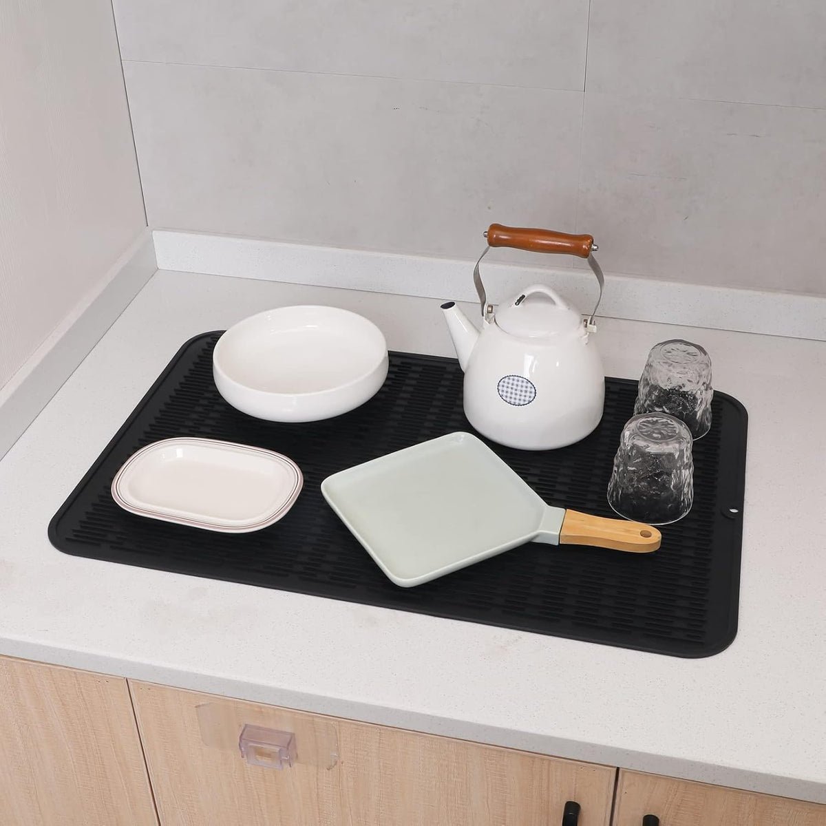 Silicone Dish Drying Mat for Multiple Usage,Easy clean,Eco-friendly,Heat-resistant Silicone Mat for