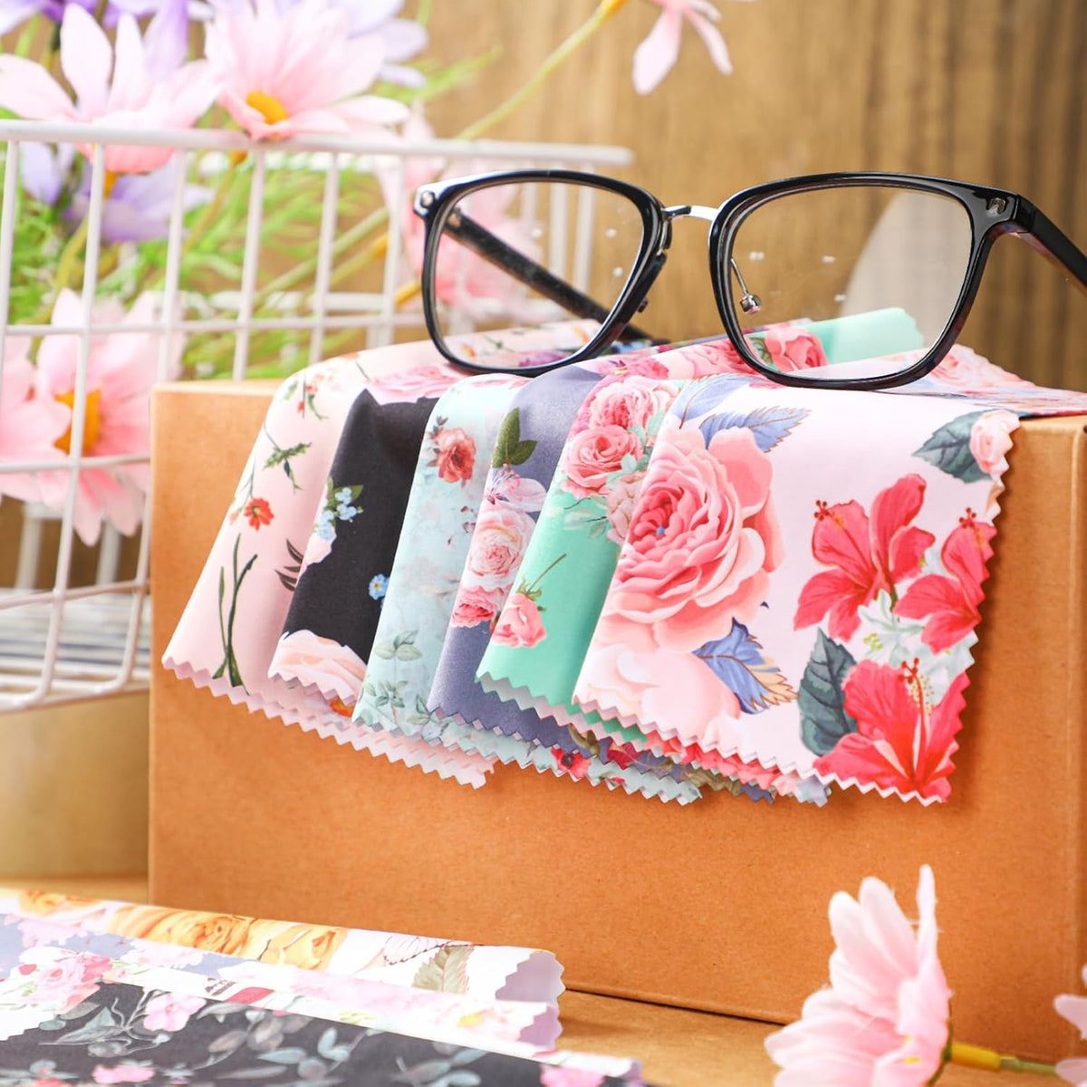 Sinmoe 20 Pcs Microfiber Cleaning Cloth Elegant Flower Design Microfiber Cloth Soft Multicolor