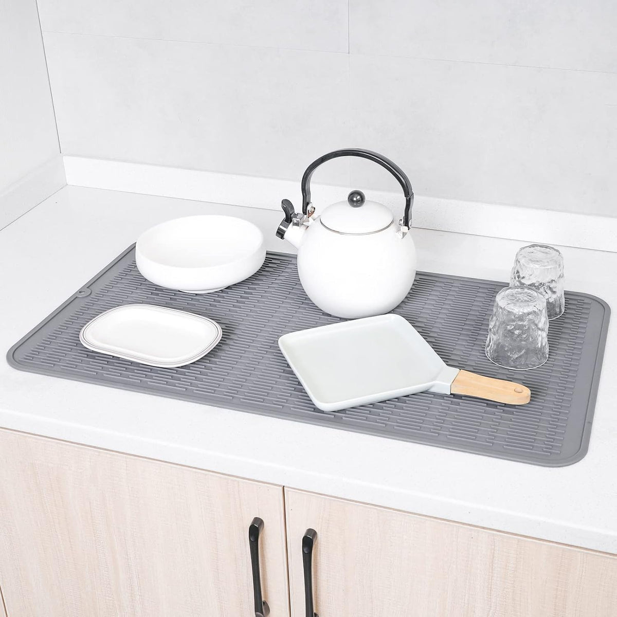 Silicone Dish Drying Mat for Multiple Usage,Easy clean,Eco-friendly,Heat-resistant Silicone Mat for