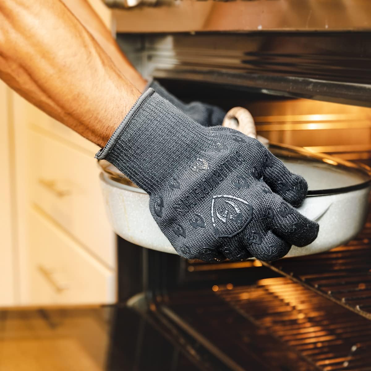 Grill Armor Oven Gloves 932°F Extreme Heat & Cut Resistant Oven Mitts with Fingers for BBQ