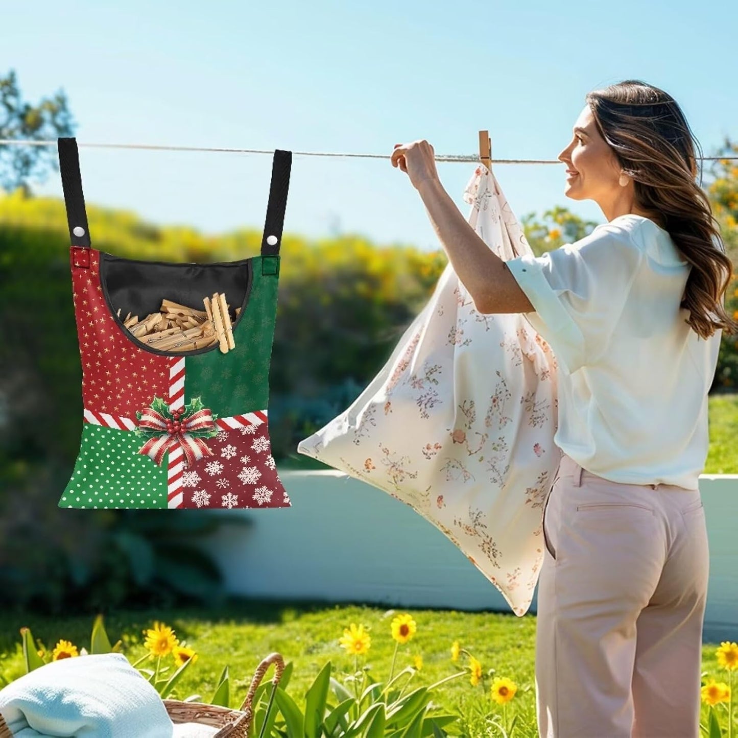 Christmas 2025 Adjustable Clothespin Storage Bag - Hanging Rope Organizer for Indoor/Outdoor