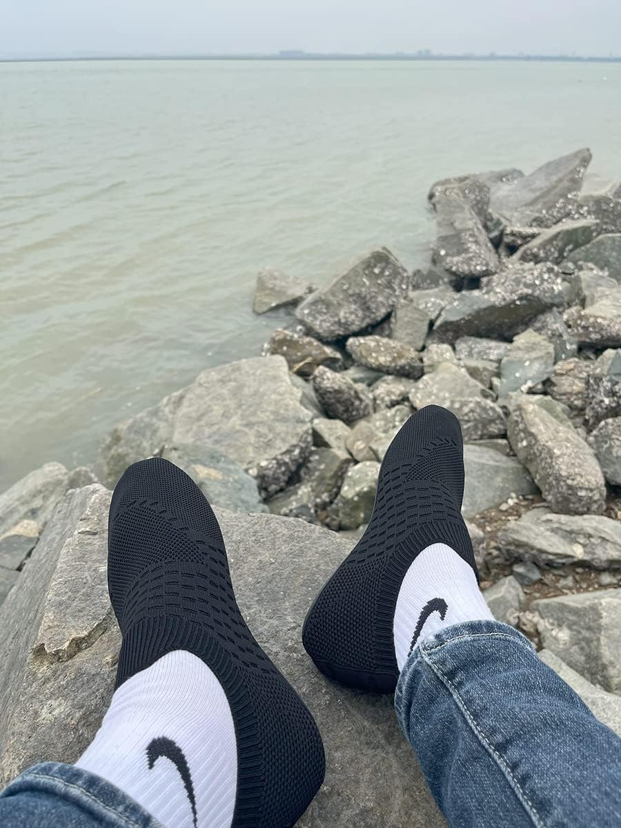 QZKDM Lightweight Slip on Grip Indoor House Slippers Barefoot Non Slip Home Exercise Yoga Shoes for