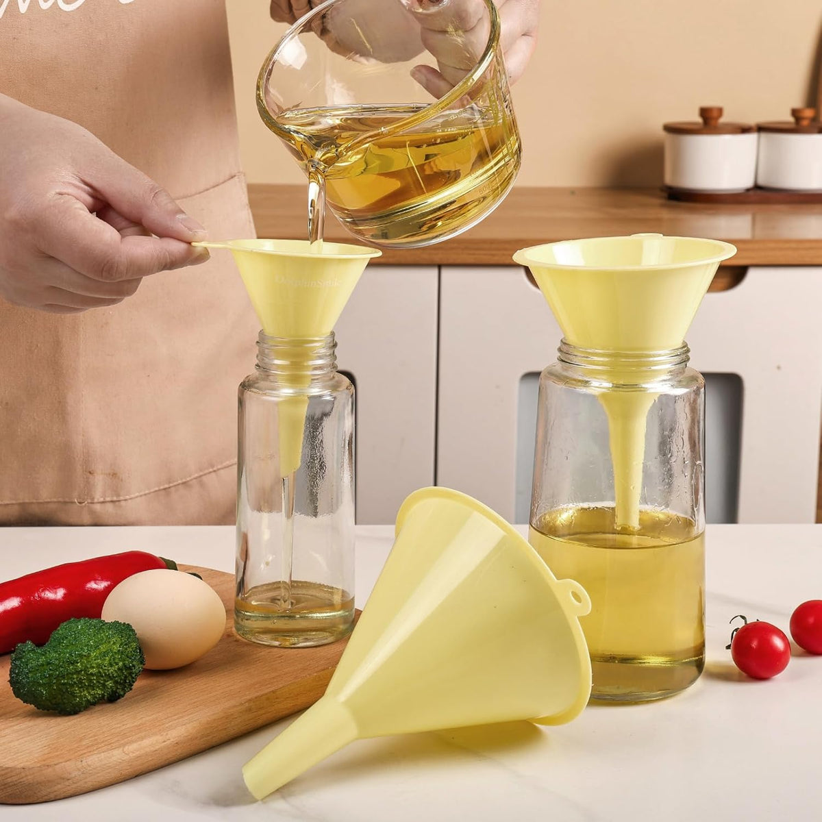 Plastic Kitchen Funnel Set of 3, Round Kitchen Funnels for Filling Bottles, Durable and