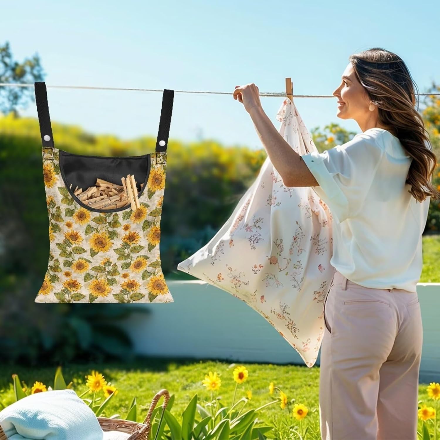 Sunflower Clothespin Organizer Bag with Hanging Hook Waterproof Clothes Pin Storage with Large