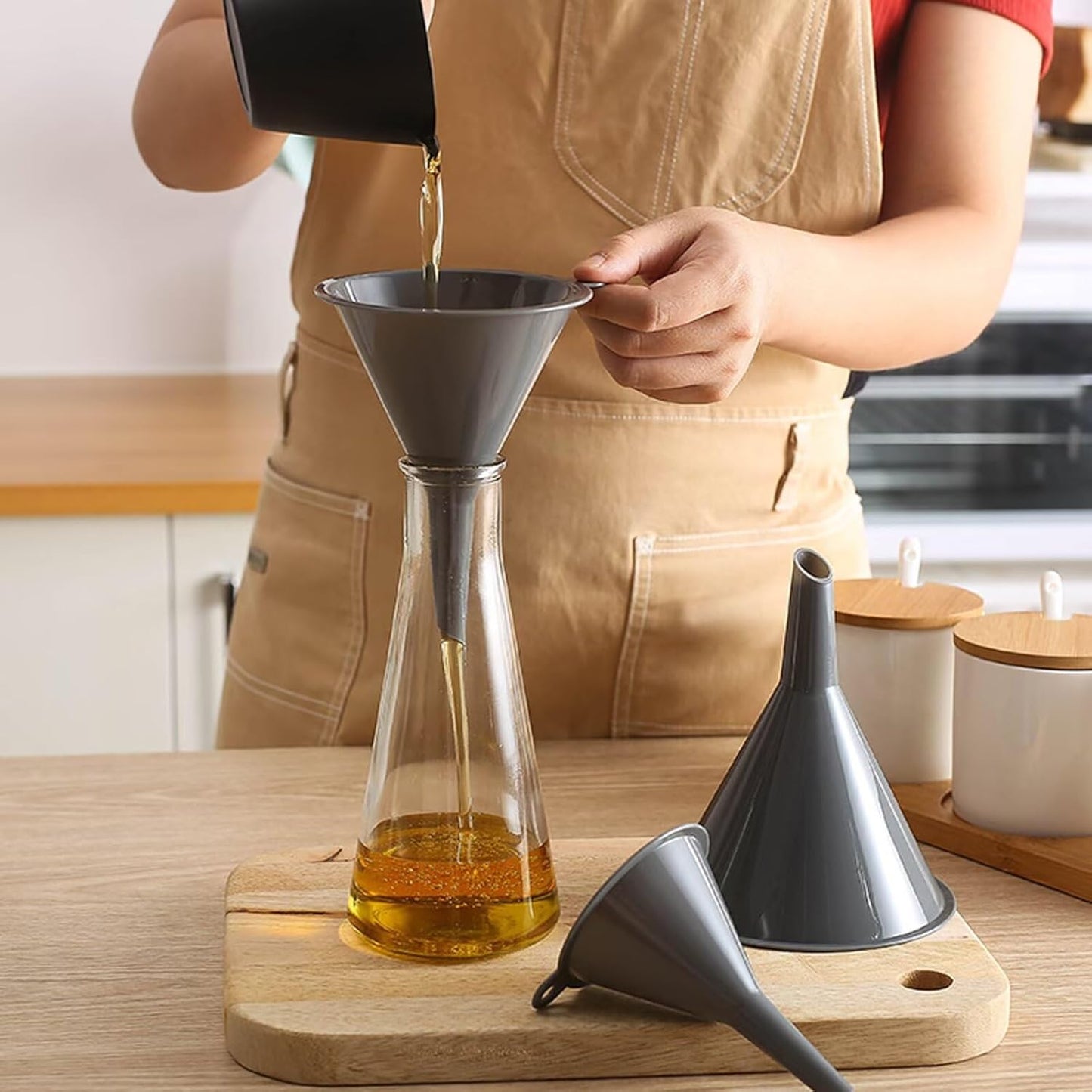Plastic Kitchen Funnel Set of 3, Round Kitchen Funnels for Filling Bottles, Durable and
