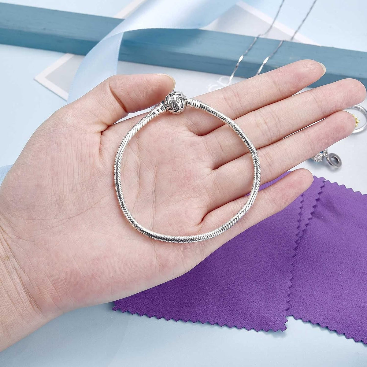 SEVENWELL 50pcs Jewelry Cleaning Cloth Dark Purple Polishing Cloth for Sterling Silver Gold