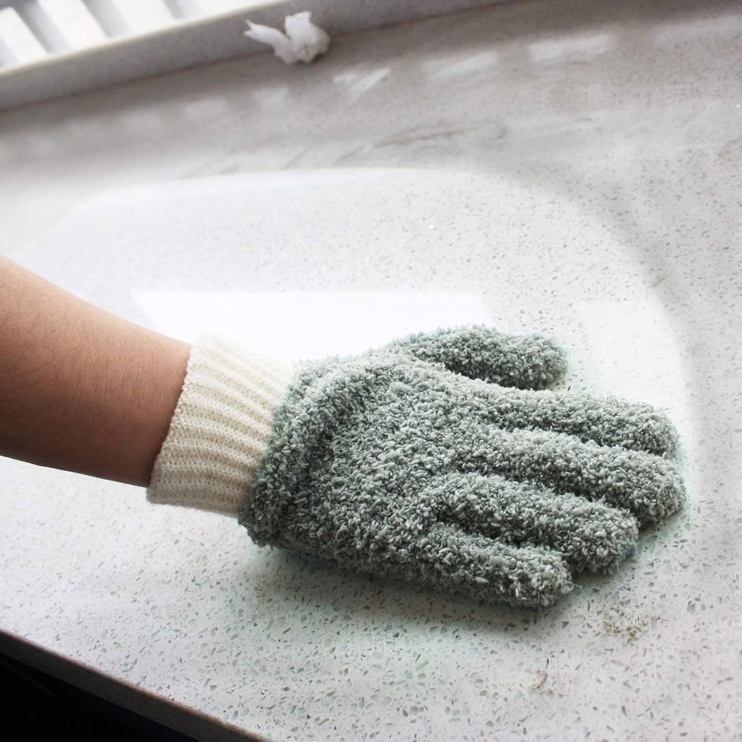 MIG4U Microfiber Gloves - Dusting Gloves for House Cleaning - Washable Blind Cleaner Duster Tool