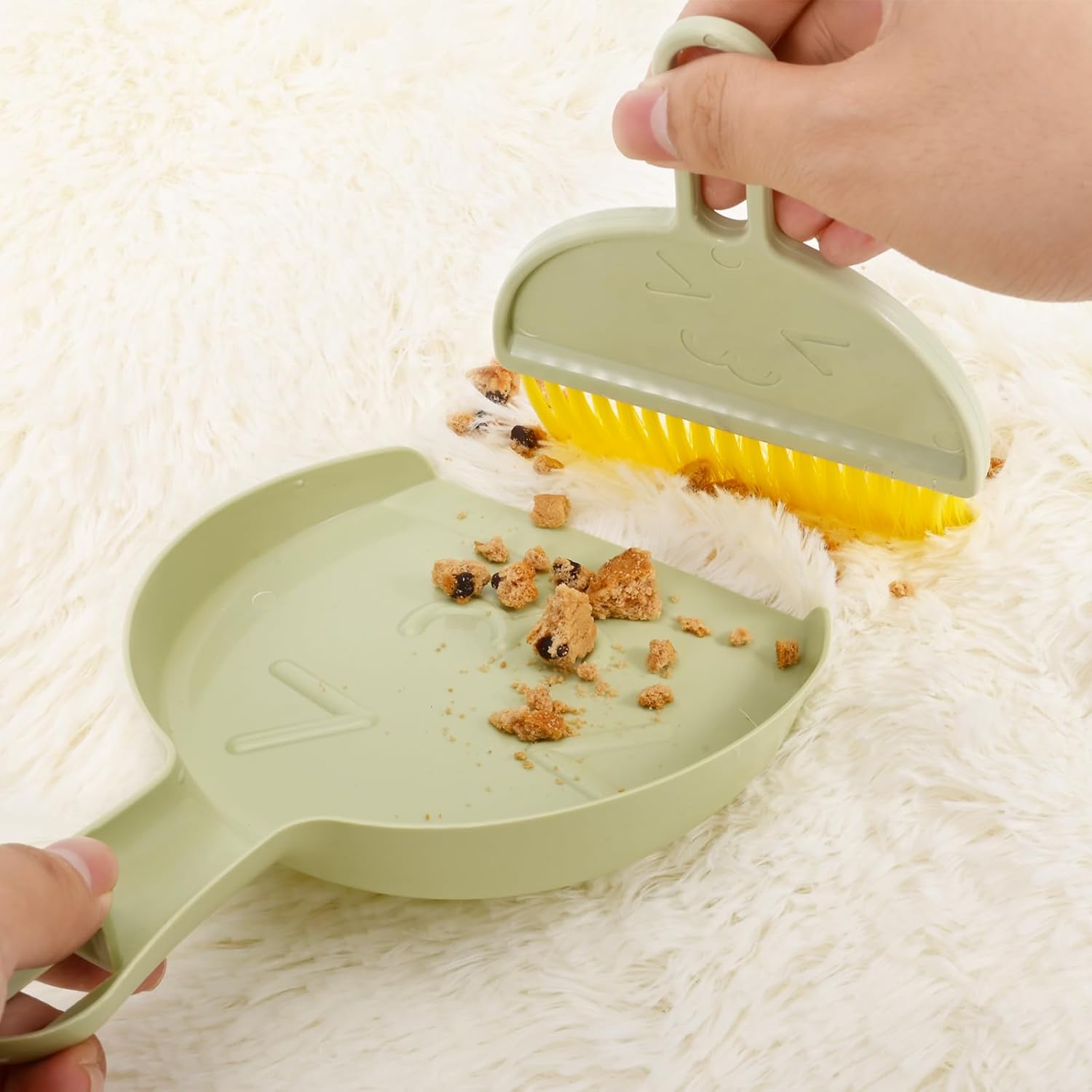 Small Broom and Dustpan Set,mini Compact Portable, for Home, Sofas, Kitchen countertops, Storage