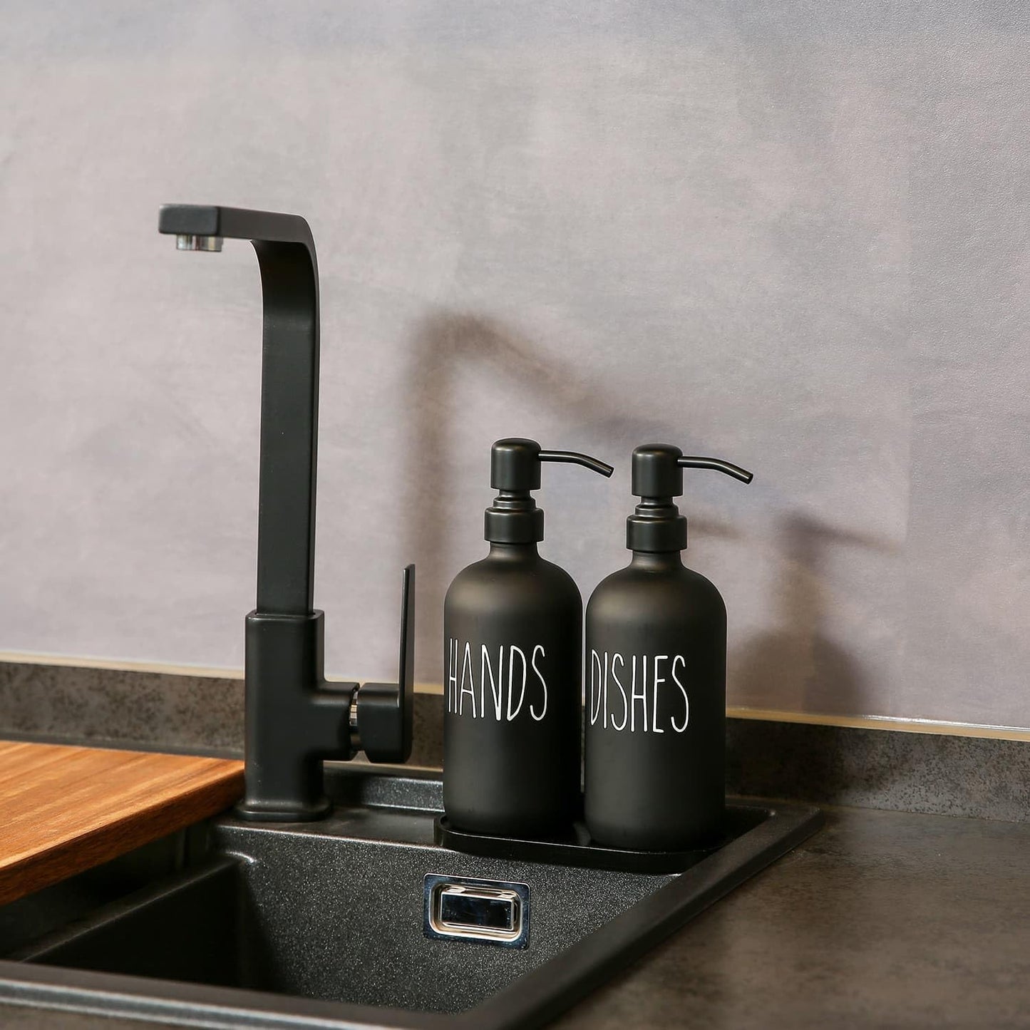 MOMEEMO Black Soap Dispenser Set, Contains Dish and Hand Soap Dispenser, Suitable for Kitchen Decor