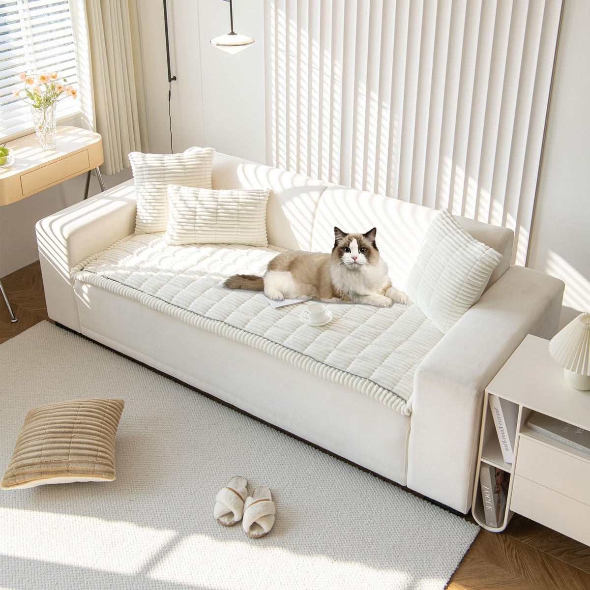 OTOB Couch Cover for Dogs Washable, Non Slip Plush Fuzzy Sofa Covers for 3 Cushion Couch Pet