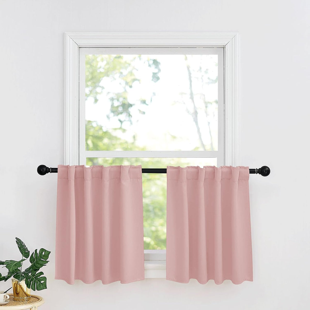 RYB HOME Short Blackout Curtains 36 inches Length for Cafe - Insualting Privacy Curtains for Kids
