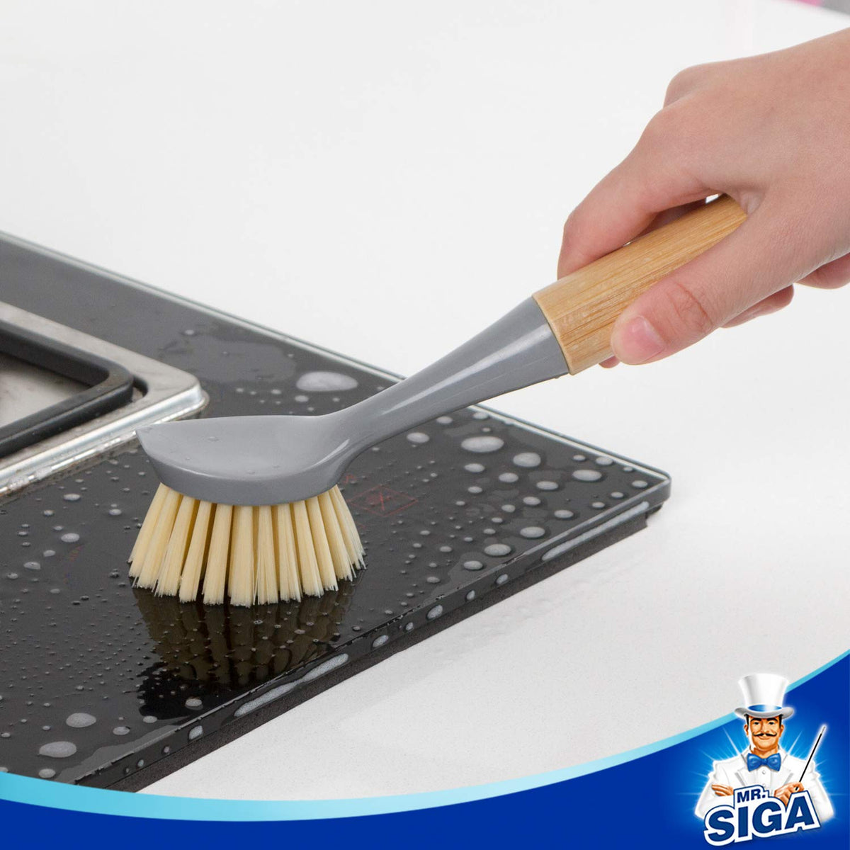 MR.SIGA Dish Brush with Bamboo Handle Built-in Scraper, Pack of 2