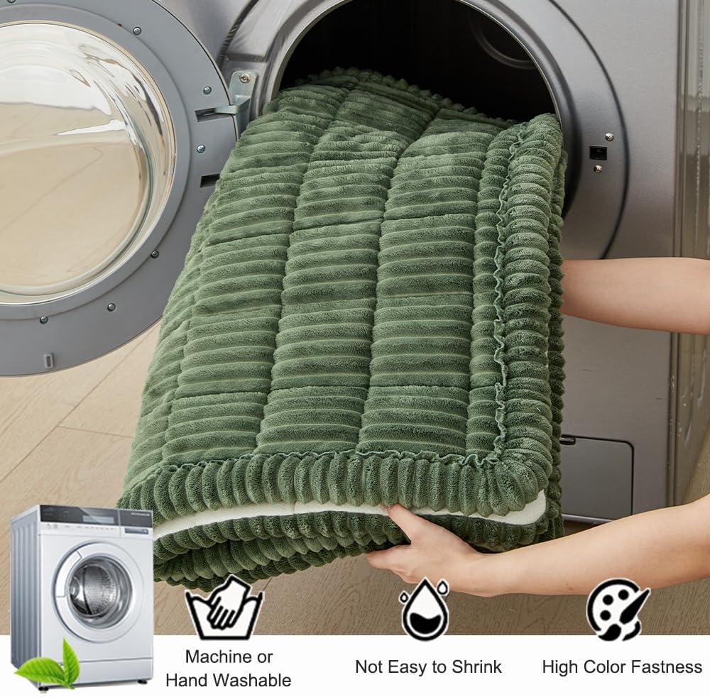 Couch Cover for Dogs Washable, Fuzzy Pet Couch Covers for 3 Cushion Sofa Pet Friendly, Non Slip