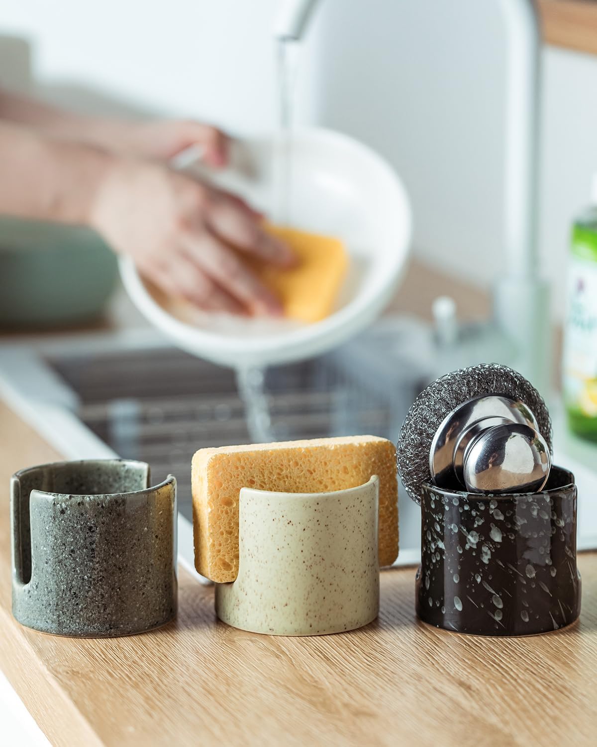 Kitchen Sponge Holder, Ceramic Dish Sponge Holder Scrubby Daddy Farmhouse Dish Rack Brush Holder