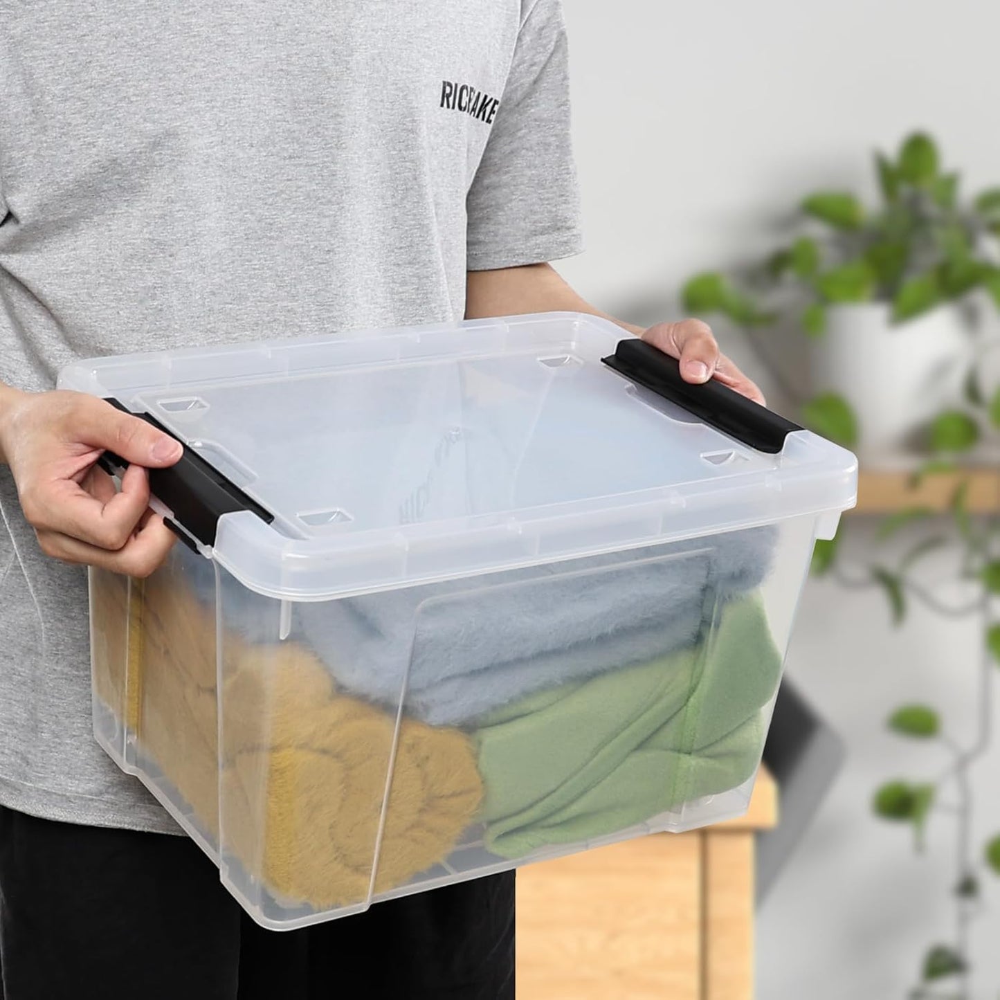 22 Qt Latching Storage Box, Stackable Bin with Latch Lid, Plastic Storage Container Tote, Clear