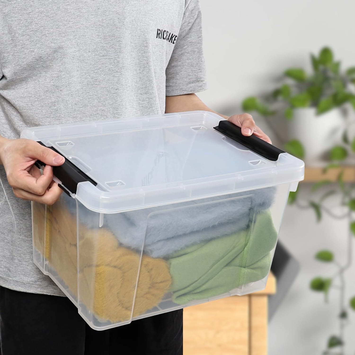 22 Qt Latching Storage Box, Stackable Bin with Latch Lid, Plastic Storage Container Tote, Clear