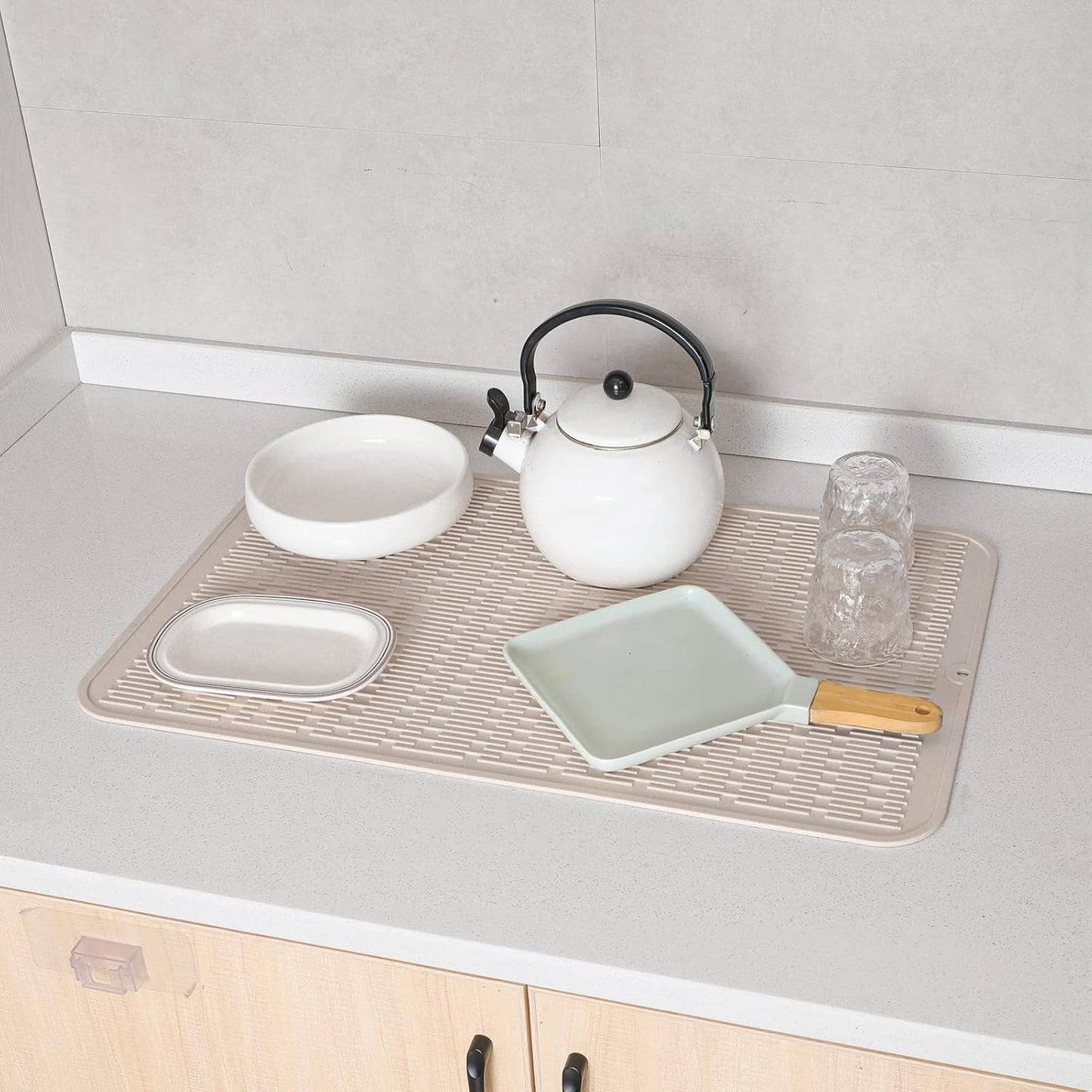 Silicone Dish Drying Mat for Multiple Usage,Easy clean,Eco-friendly,Heat-resistant Silicone Mat for