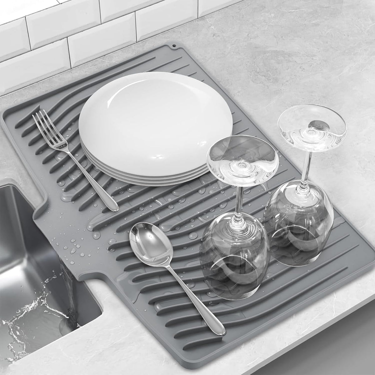 Silicone Dish Drying Mat for Kitchen Counter, Dish Drainer Mat, Non-Slip Drying Pad with Built-in