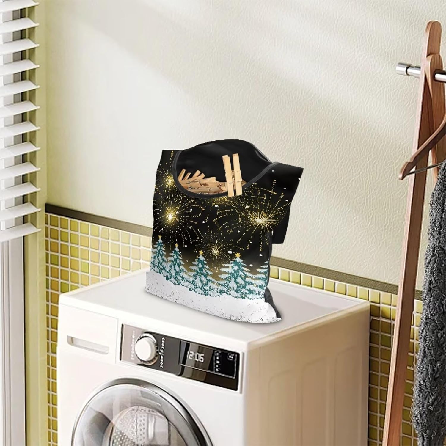 Christmas Tree Adjustable Door-Hanging Laundry Clothespin Bag Clothespin Storage Bag Laundry
