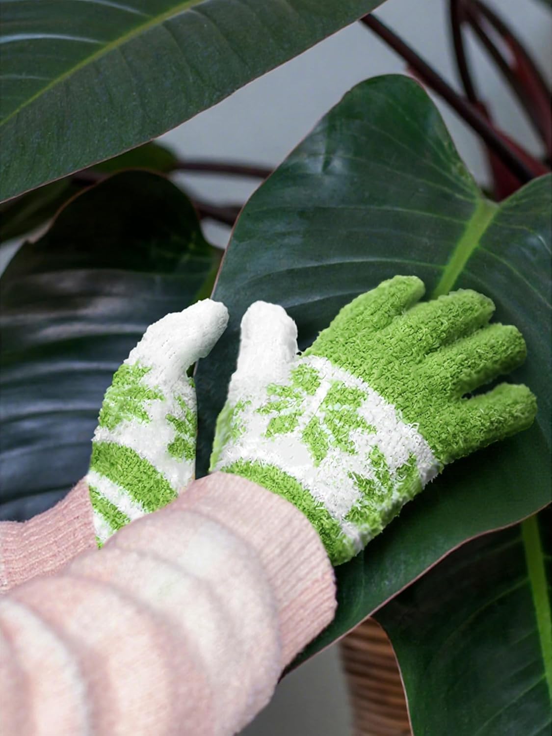 Patelai 3 Pairs Microfiber Plant Dusting Gloves Leaf Cleaning Gloves for Indoor Plants, Blinds