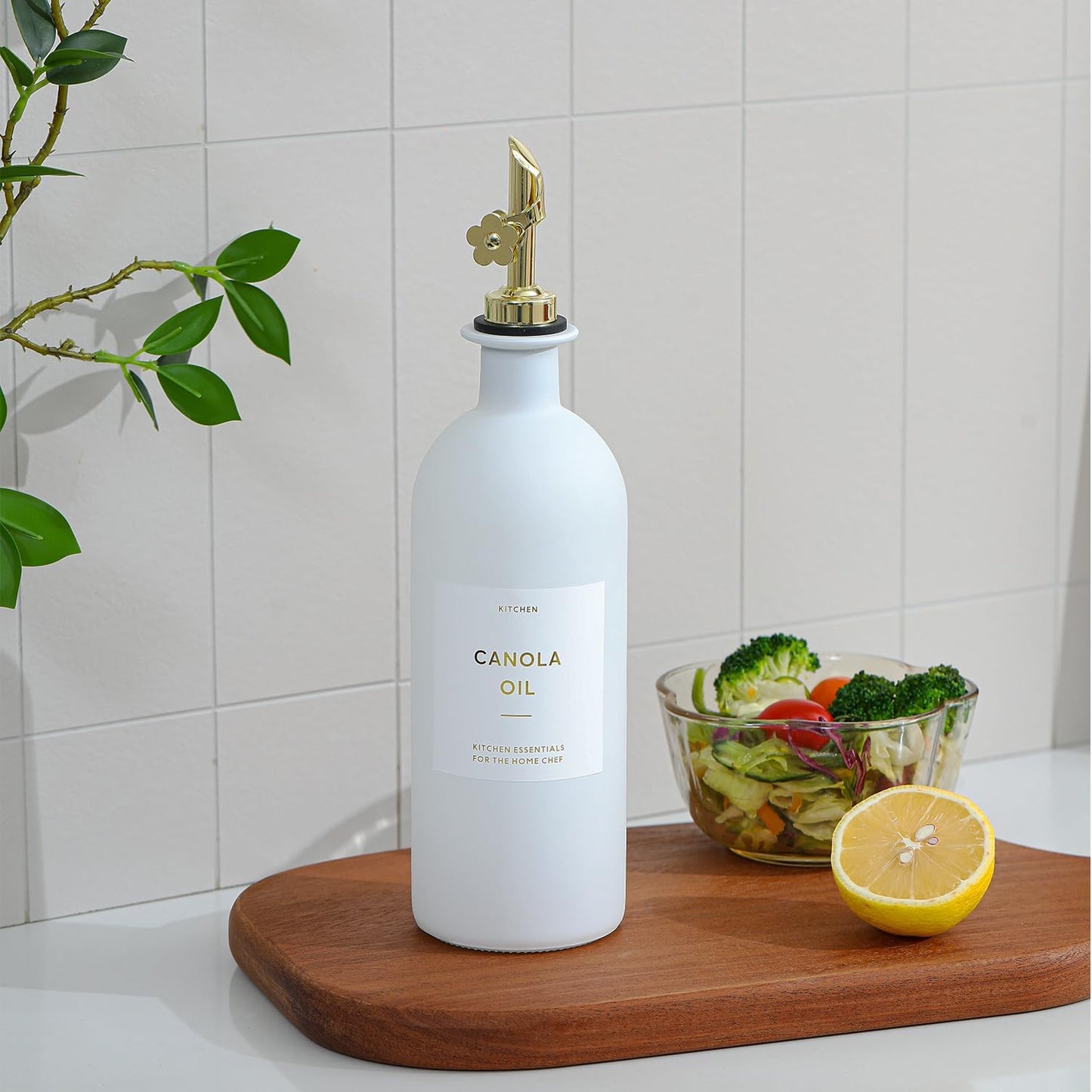 HOMCDALY Olive Oil Dispenser for Kitchen, 16oz Glass Oil Bottles with Bamboo Tray, Gold Oil&Vinegar