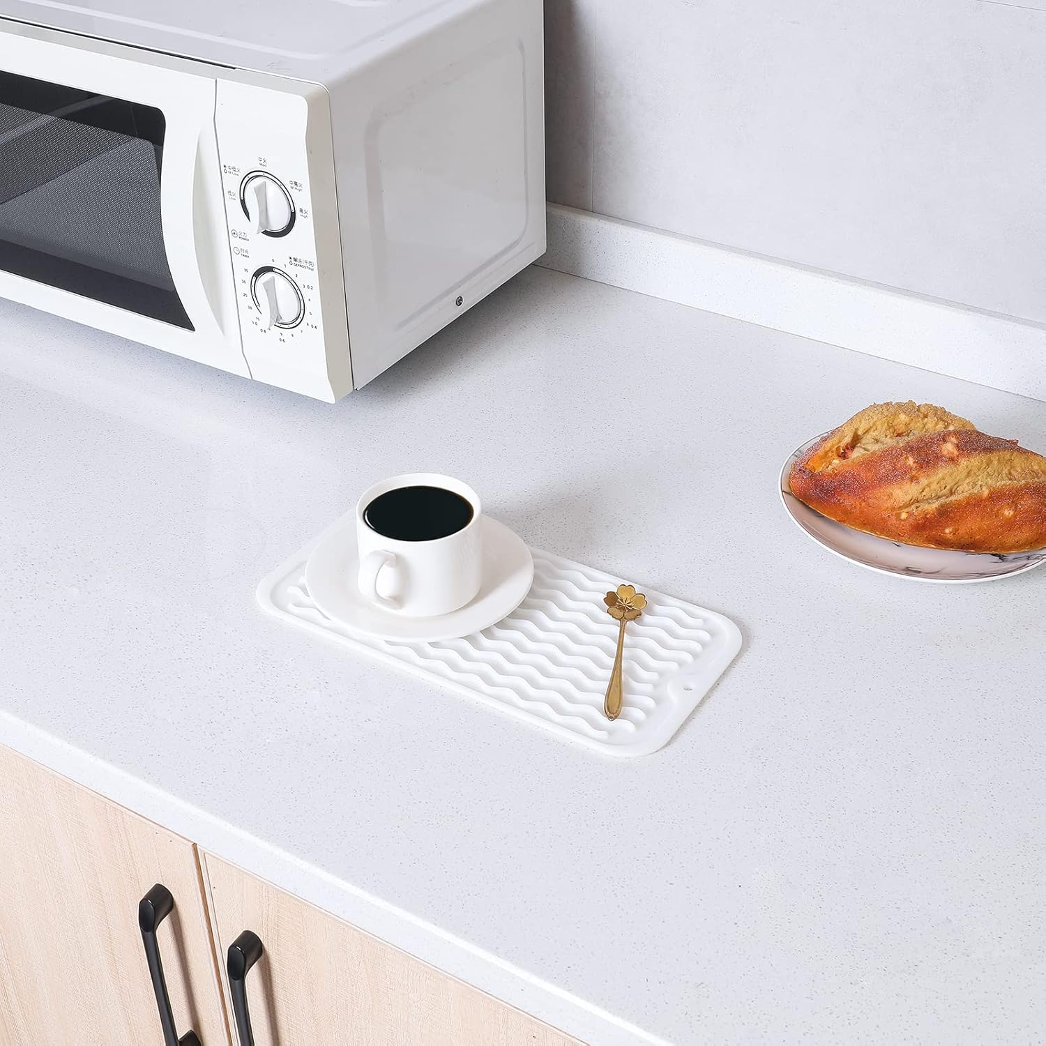 Silicone Dish Drying Mat for Multiple Usage,Easy clean,Eco-friendly,Heat-resistant Silicone Mat for