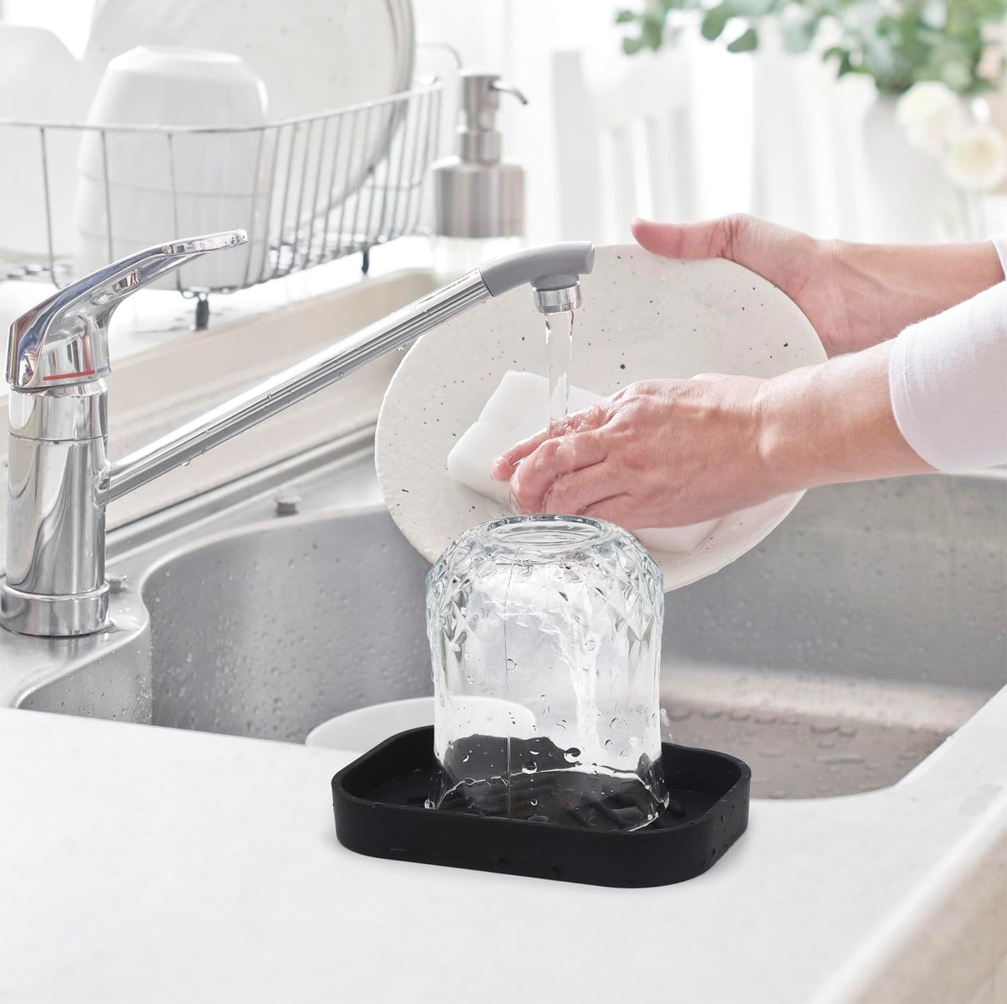 YASMEN 2 Pcs Silicone Soap Dish, Soap Holder with Drain, Sponge Holder for Kitchen Sink, Soap