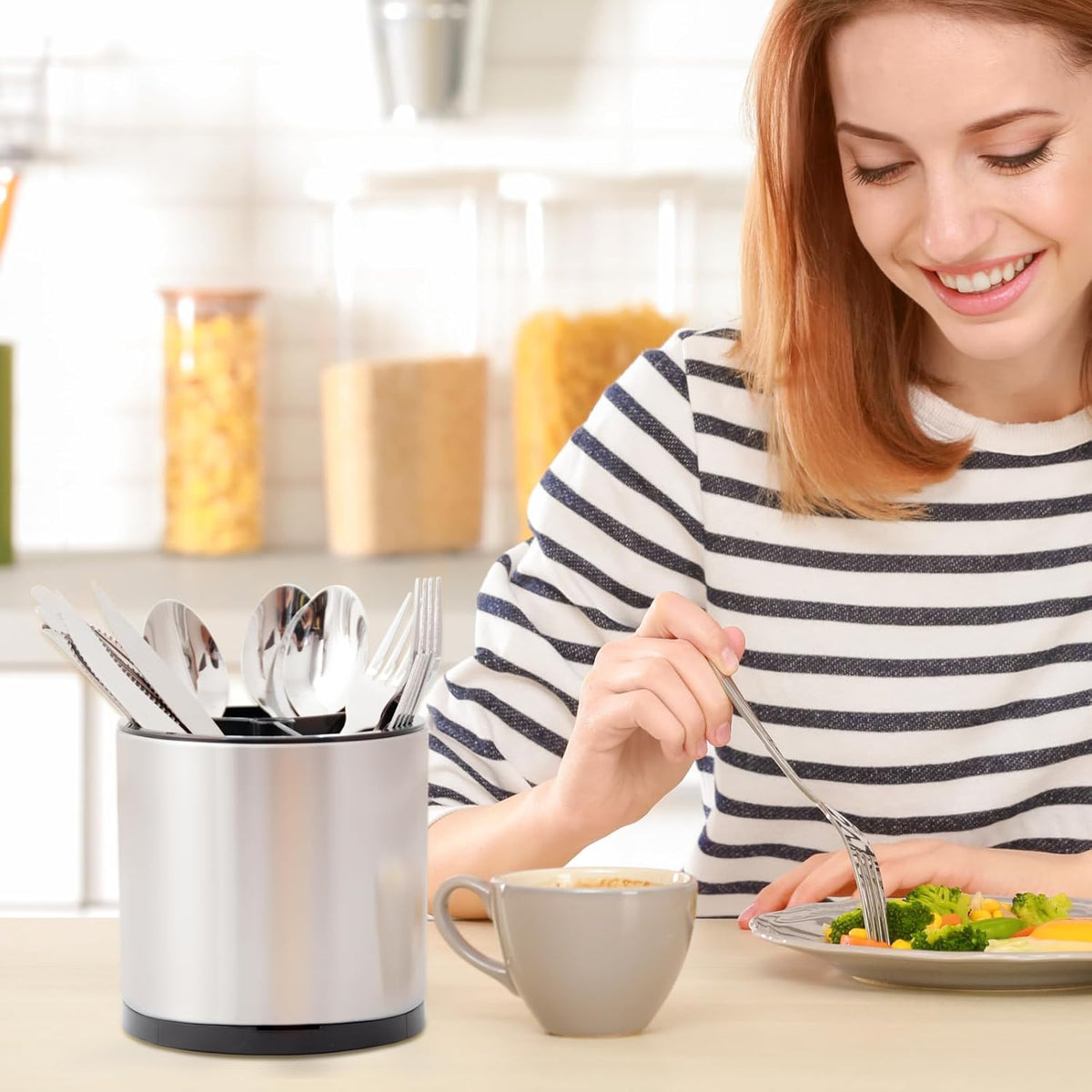 Silverware Caddy Cutlery Organizer for Countertop 360° Rotating Silverware Holder for Fork Knife